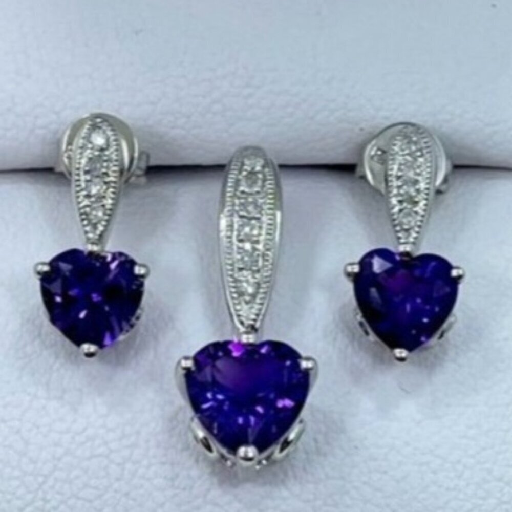 10K White Gold Heart-Shaped Amethyst and White Sapphire Earrings and Pendant Set